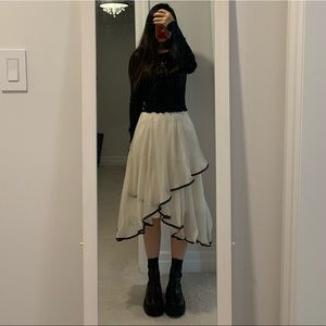 White maxi skirt, brand new without tag, XXS